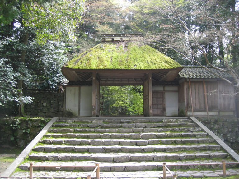 Honen-in: A Practical Guide to Kyoto’s Temple of Writers and Moss